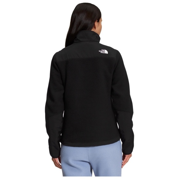 The North Face Women's Denali Jacket in TNF Black in size XS - Picture 8 of 9